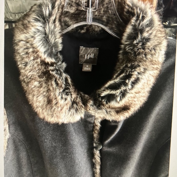 J Jill Vest Wool W/Faux Fur Collar & Trim Fully Lined with Pockets Never Worn - Picture 2 of 4